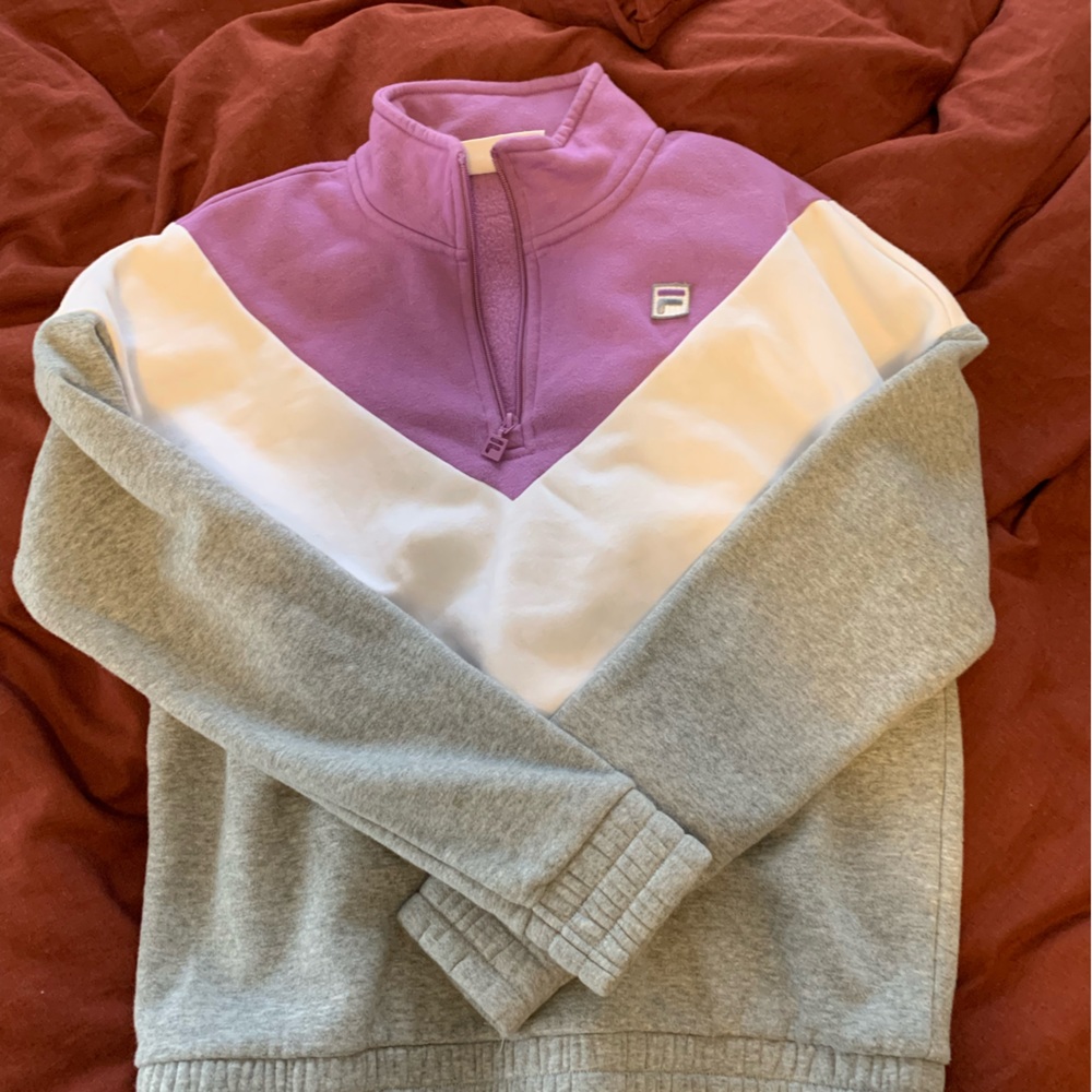 Fila sweater